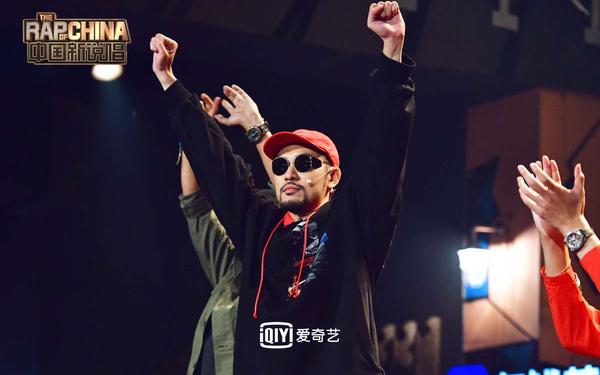 潮水19岁rapper最火的一句;2021年19岁rapper