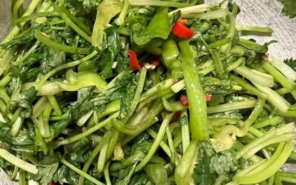 51吃瓜老虎菜98年幼师—老虎菜98小可爱是谁幼师